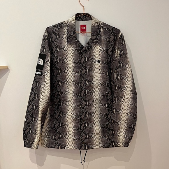 Supreme x North Face coat - Picture 1 of 4